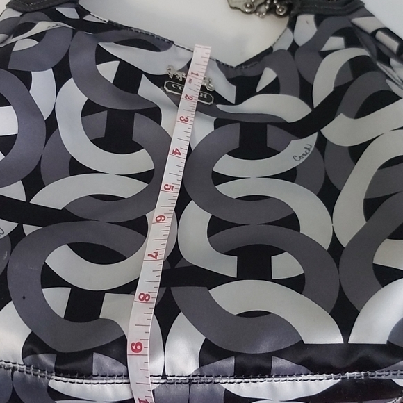 Coach chainlink shoulder bag - Picture 11 of 13